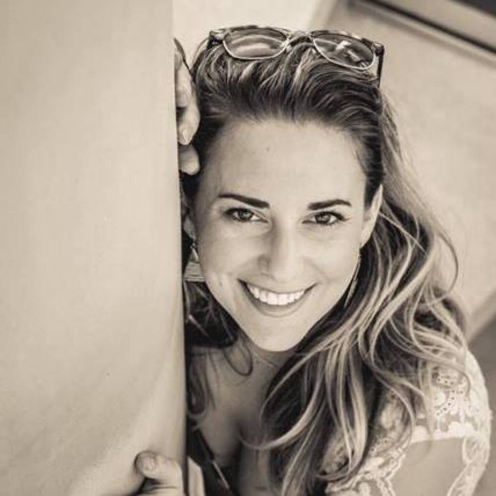 Meet your Posher, Becca